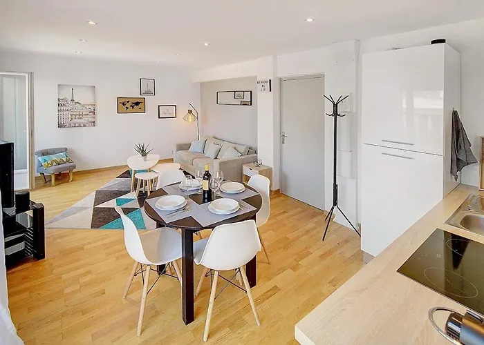 Le Max Et Leo - 600m - Verriere Cote D'azur 아파트 *